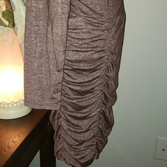 New Athleta Tulip Long Sleeve Dress - Picture 5 of 9